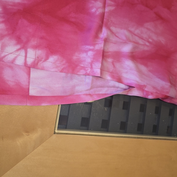 Natori Pink Tie-Dye Midi Kaftan - Picture 4 of 9